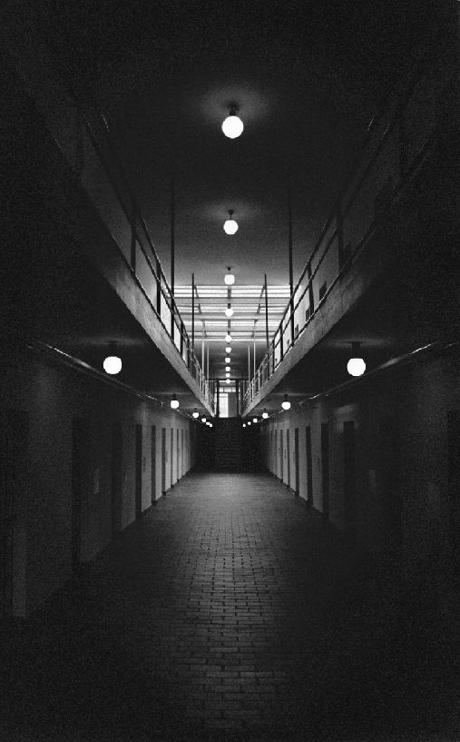 hallway3.jpg